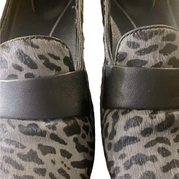 Dansko Oksana Sz EU 41 US 10.5 Grey Leopard Print Calf Hair Slip On Loafer Shoes - Picture 5 of 7